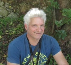 Dr. Michael Scheuber Portrait-Foto- Dr. Michael Scheuber, Orthopäde und Allgemeinmediziner